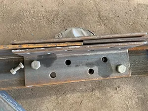 قطع (أجزاء) توصيل الفولاذ الزاوي: دقة هندسية لترابط هيكلي فائق