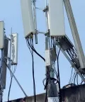 برج اتصالات فوق الأسطح (Roof-Top)
