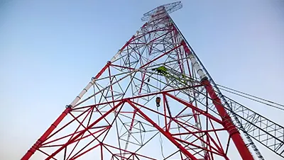 أبراج نقل الطاقة الكهربائية والجهد العالي